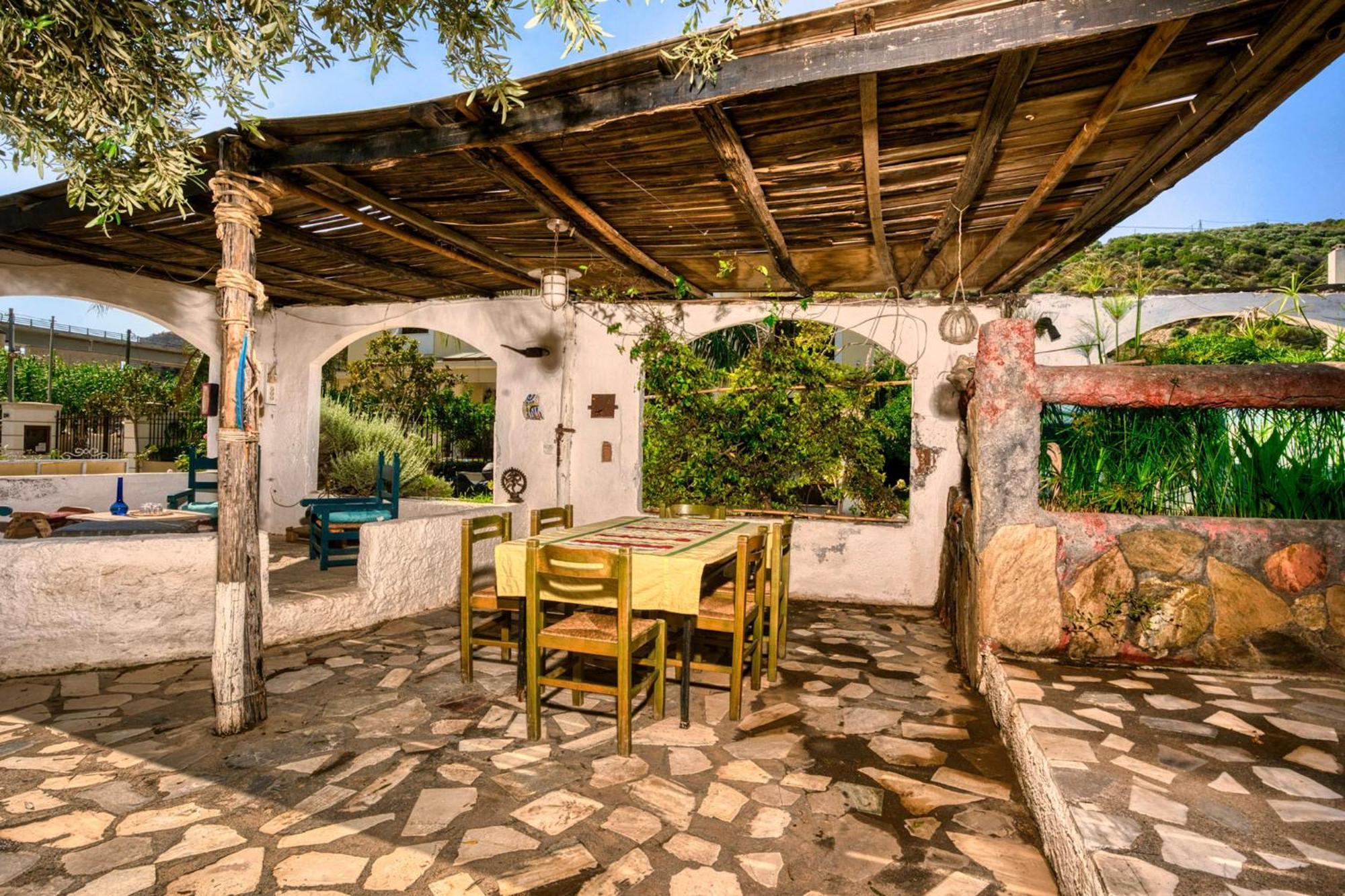 Farm stay Akti Argo