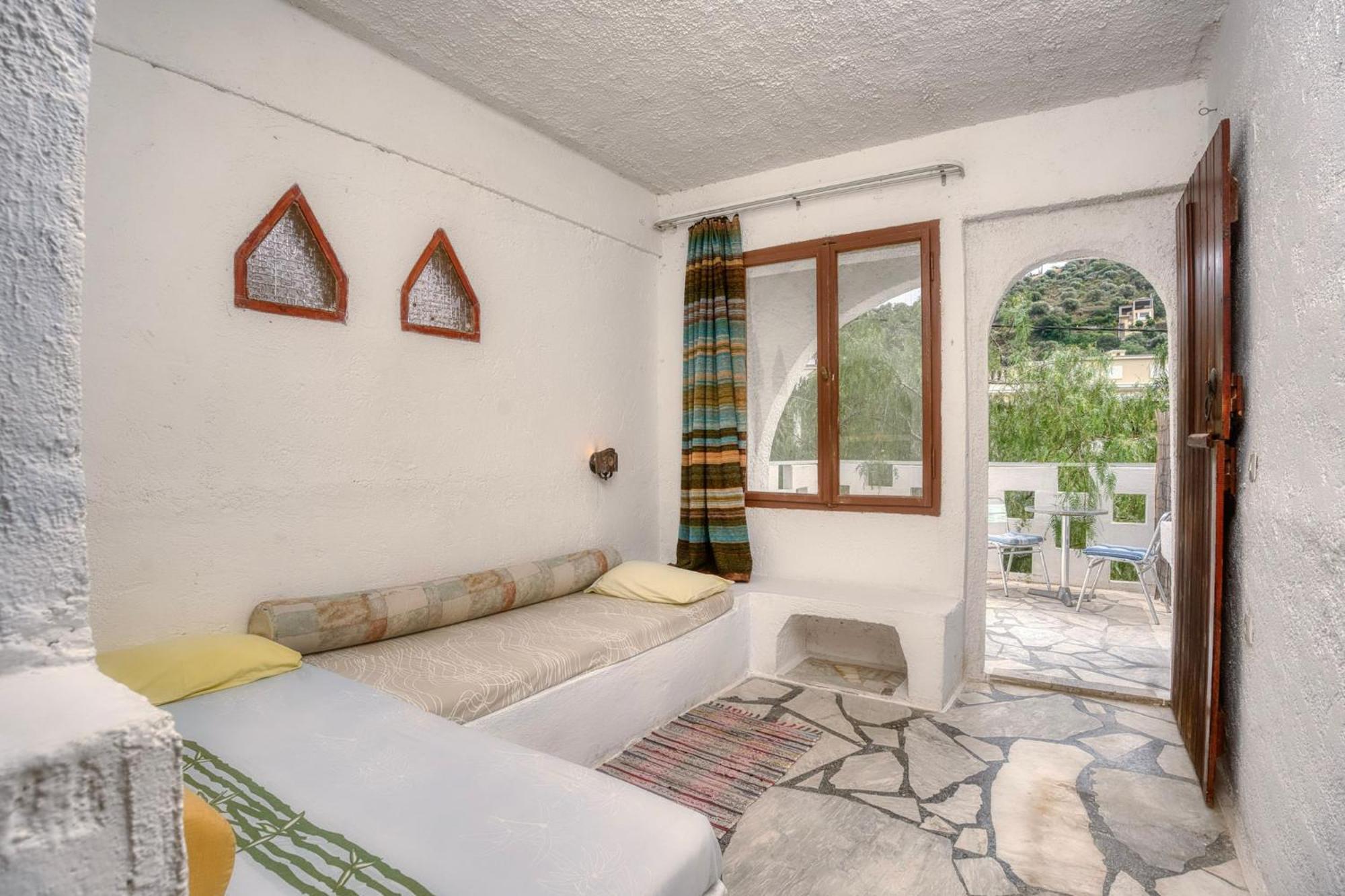 Akti Argo Farm stay *